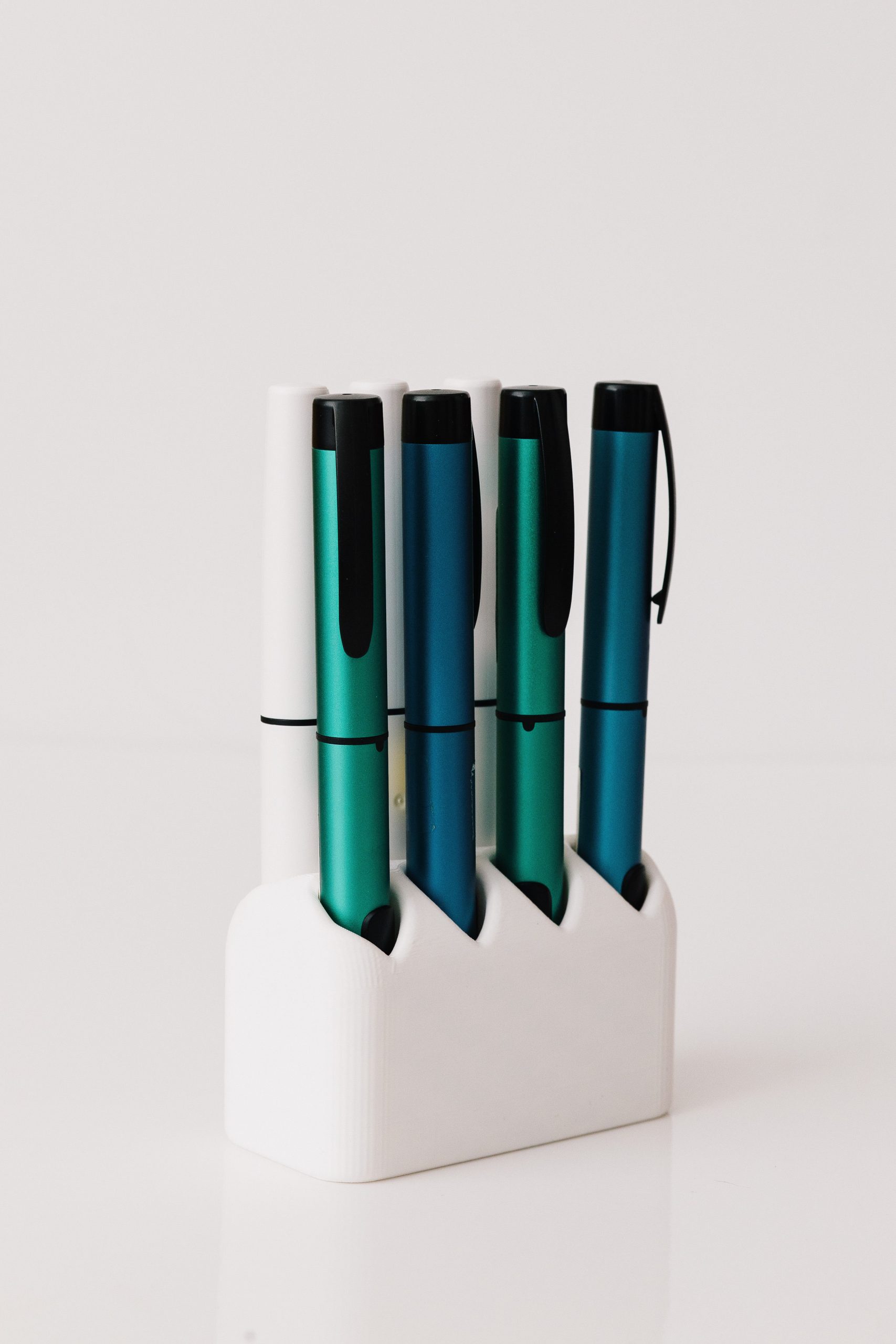 8 Pen Stand - Image 3